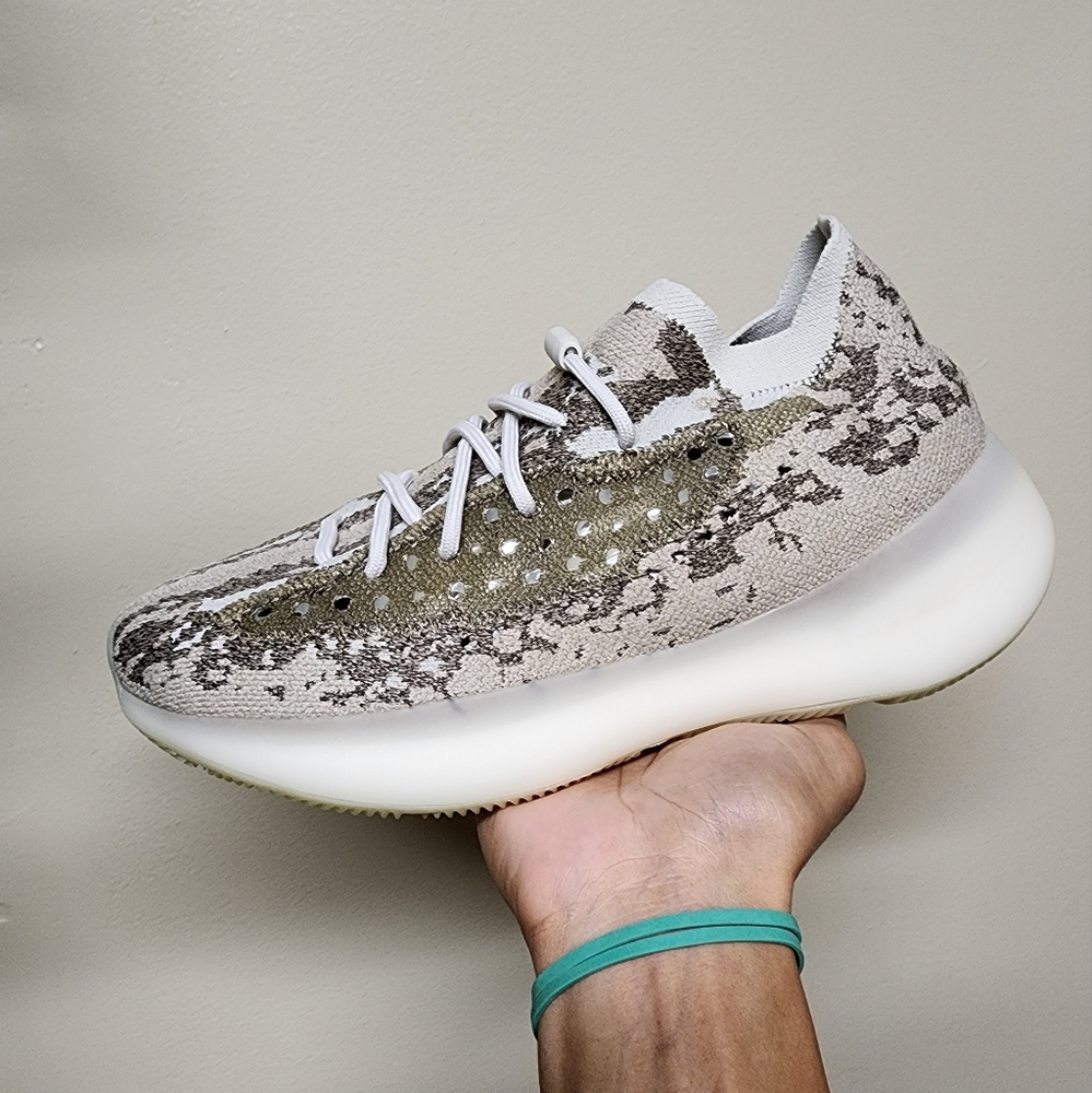Yeezy 380 " Pyrite "